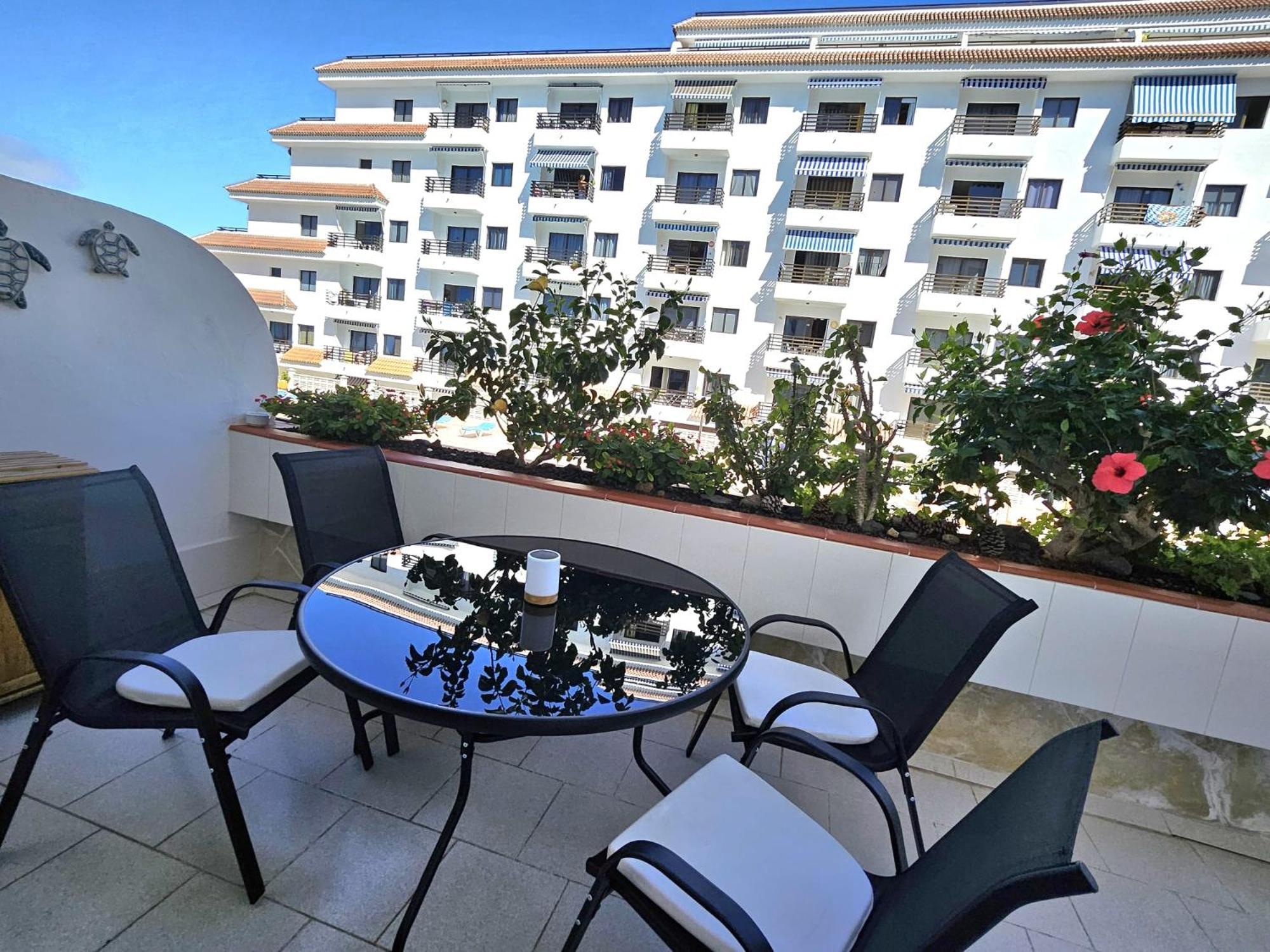 Аппартаметы Seguro De Sol Playa De La Arena Пуерто де Сантяго Екстериор снимка